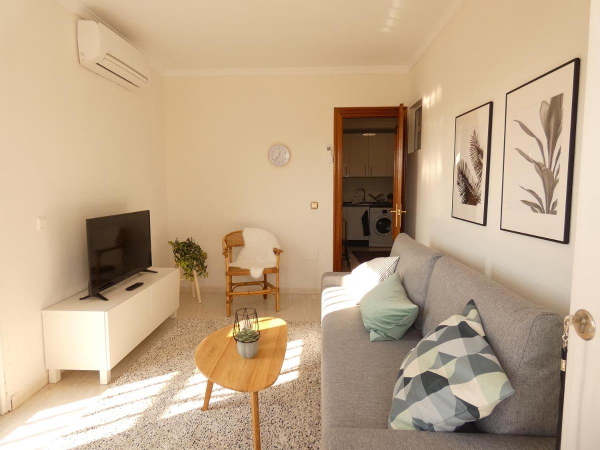 Top Floor Apartment Close To Beach Торре-де-Бенагальбон Экстерьер фото